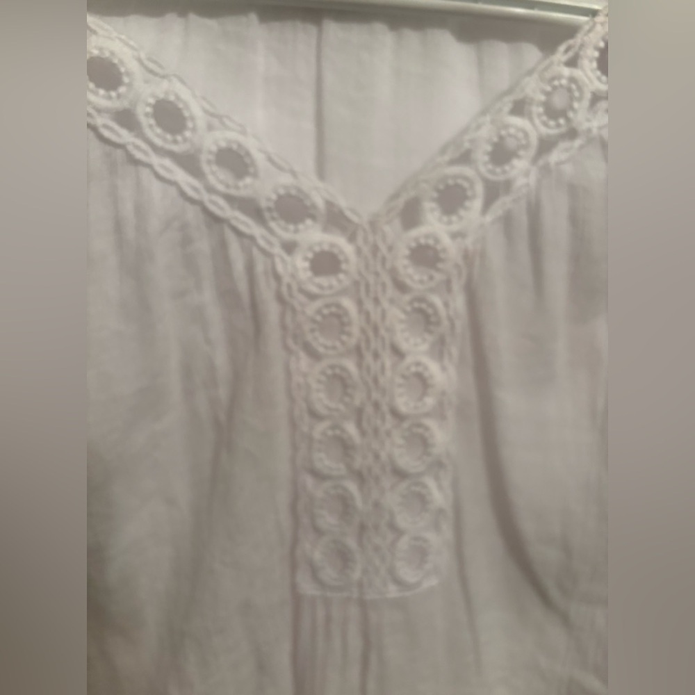 Zac & Rachel top with bell sleeves M - Picture 2 of 7